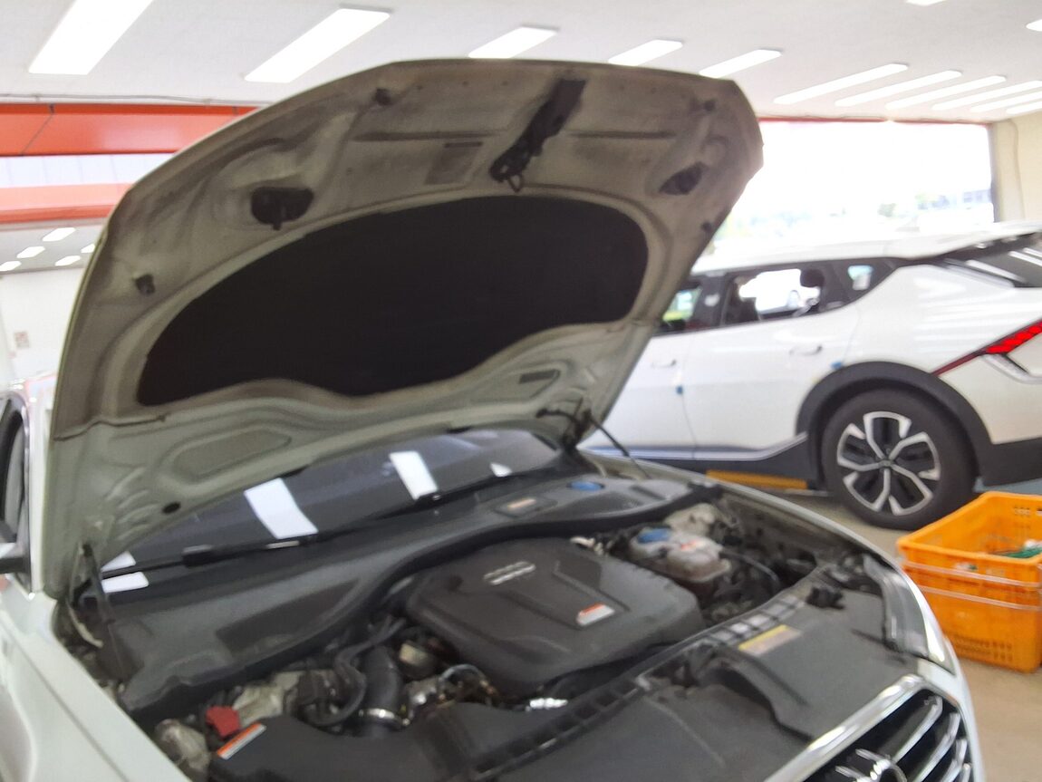 AUDI A6 (4TH GEN) 35 TDI PREMIUM 2016 - zdjęcie 18