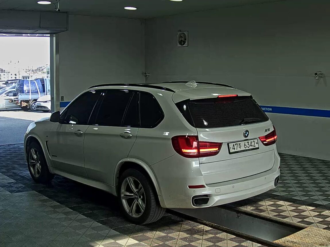 BMW X5 (3RD GEN) 30d xDRIVE M SPORT 2018 - zdjęcie 6