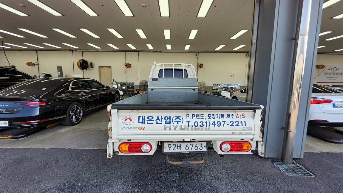 HYUNDAI PORTER II CRDi SUPER CAB EXTRA LONG WHEELBASE SMART 2019 - zdjęcie 13