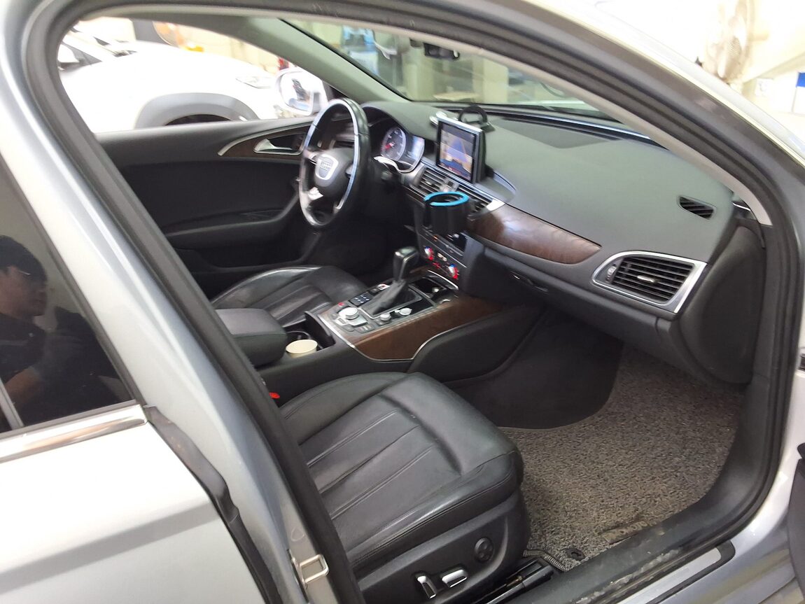 AUDI A6 (4TH GEN) 35 TDI PREMIUM 2016 - zdjęcie 15