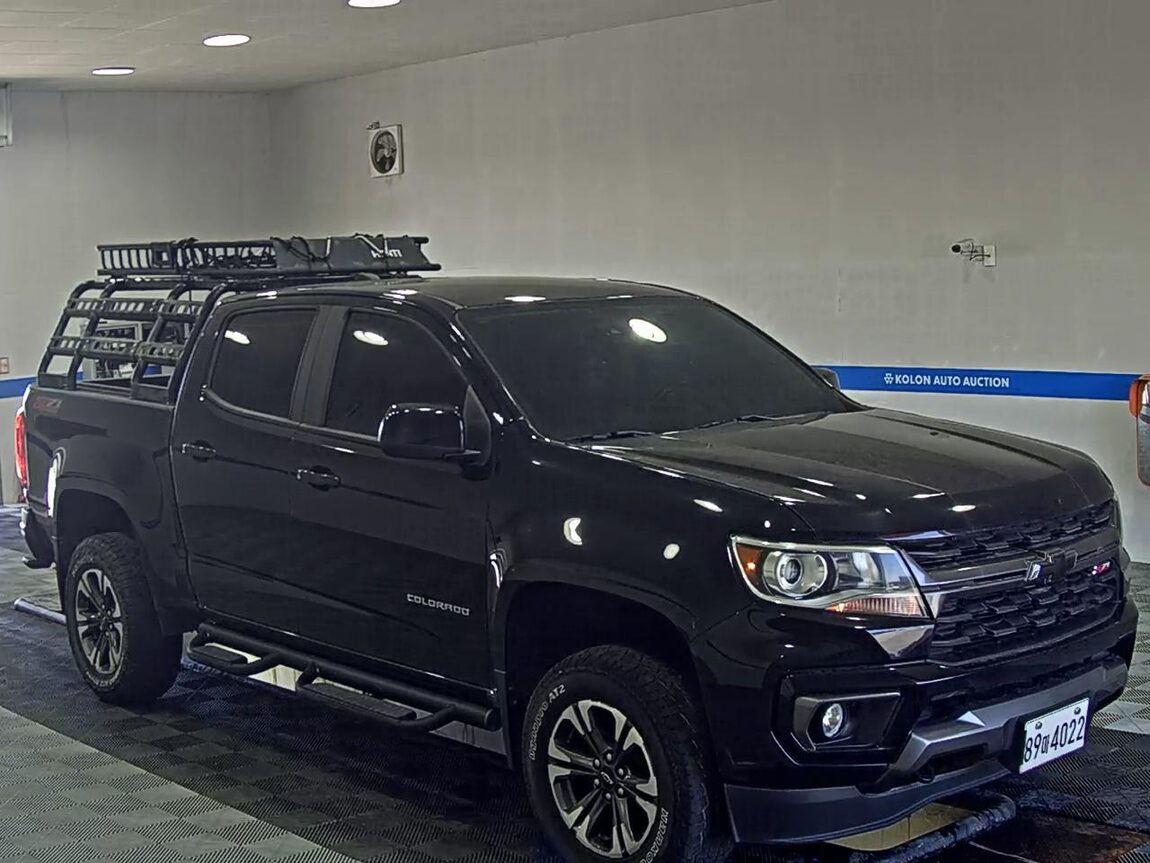 CHEVROLET (DAEWOO) REAL NEW COLORADO 3.6L 4WD Z71-X 2021 - zdjęcie 3