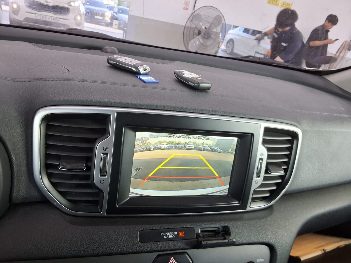 KIA NEW SPORTAGE R2.0 4WD NOBLESSE 2016 - zdjęcie 18