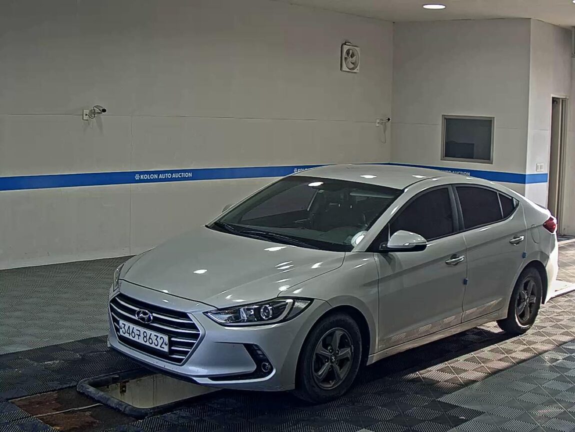 HYUNDAI AVANTE AD 1.6 DIESEL SMART 2017 - zdjęcie 2