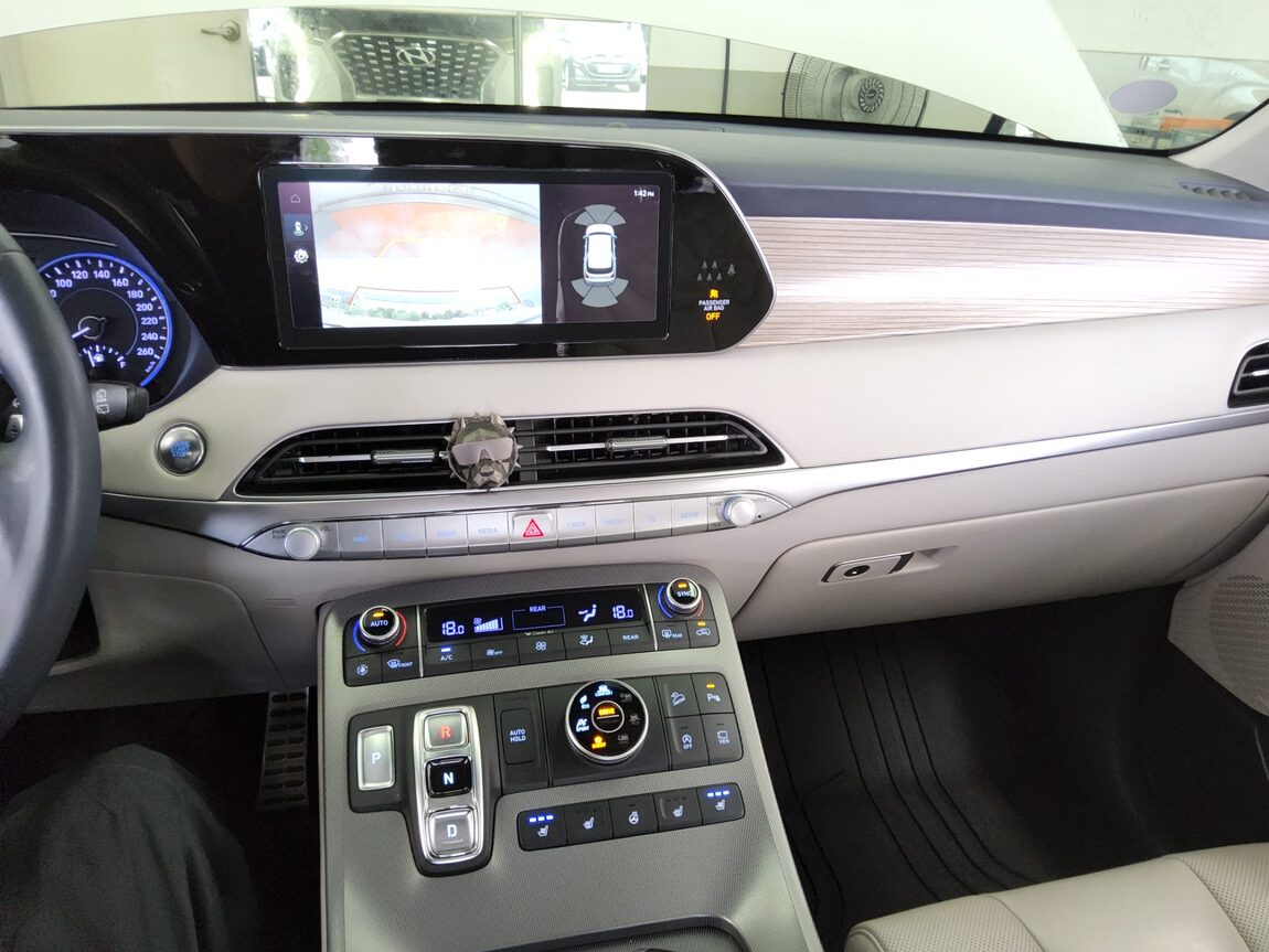 HYUNDAI PALISADE 2.2 DIESEL PRESTIGE 2019 - zdjęcie 17