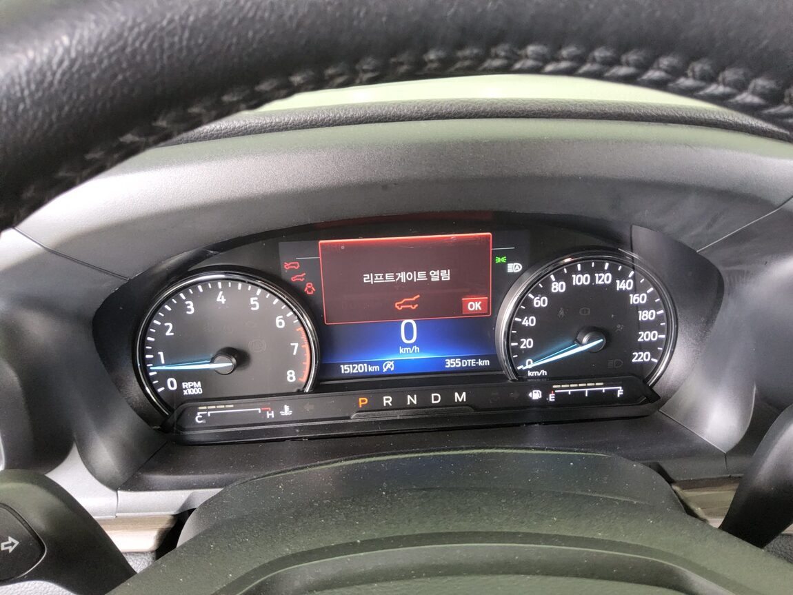 FORD EXPLORER (6TH GEN) 2.3 AWD LIMITED 2020 - zdjęcie 9