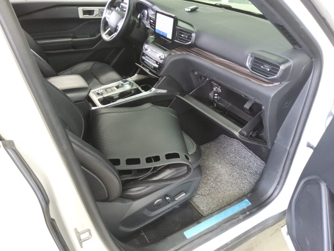 FORD EXPLORER (6TH GEN) 2.3 AWD LIMITED 2020 - zdjęcie 14