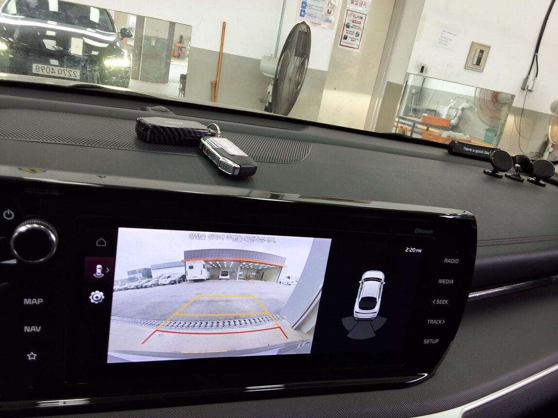 KIA NEW K5 (DL3) 2.0 GASOLINE PRESTIGE 2020 - zdjęcie 18