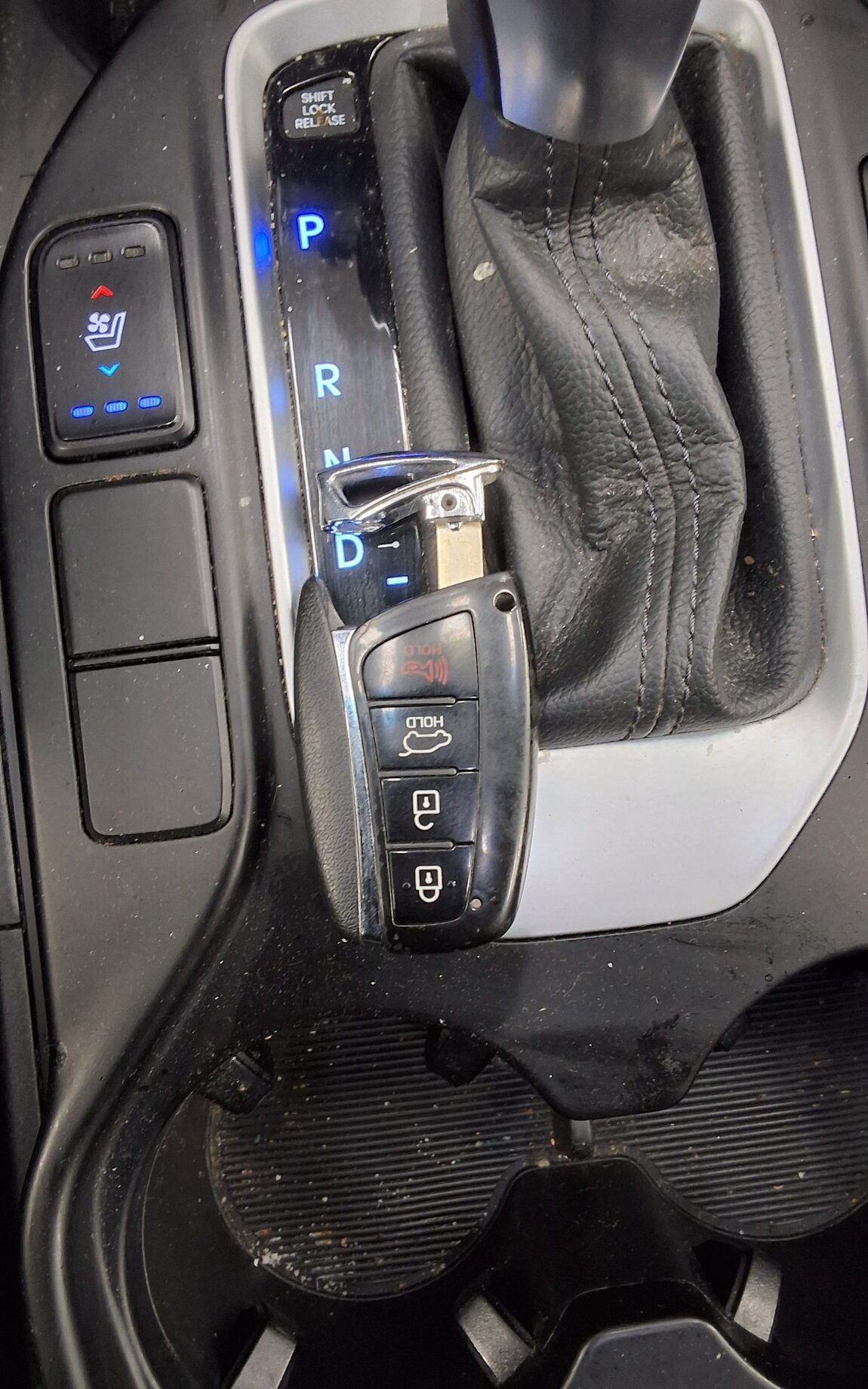 HYUNDAI SANTA FE THE PRIME DIESEL R2.0 2WD EXCLUSIVE 2016 - zdjęcie 20