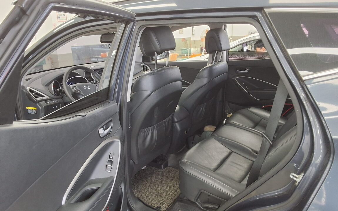 HYUNDAI SANTA FE THE PRIME DIESEL R2.0 2WD EXCLUSIVE 2016 - zdjęcie 12