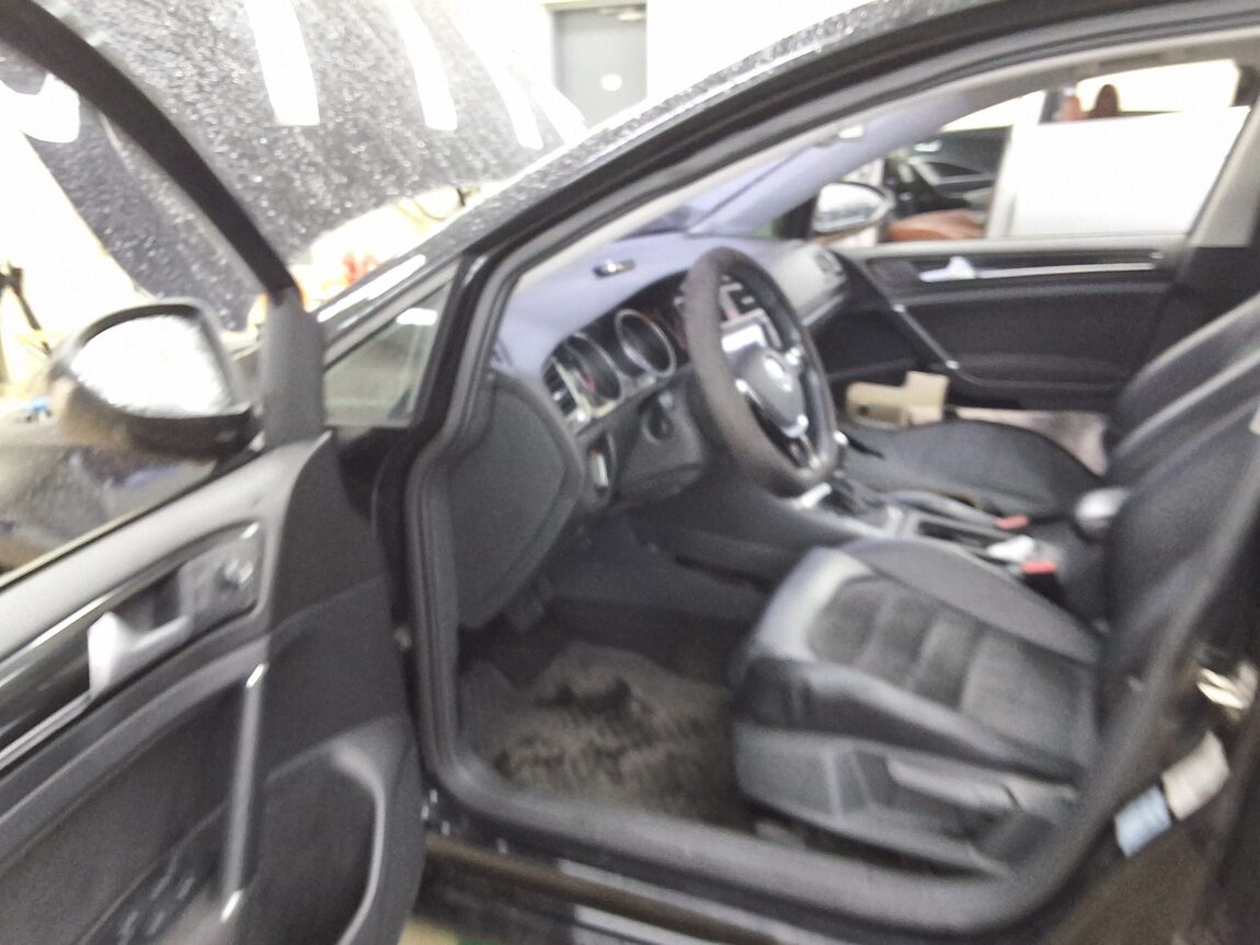 VOLKSWAGEN GOLF (7TH GEN) 2.0 TDI 2015 - zdjęcie 11