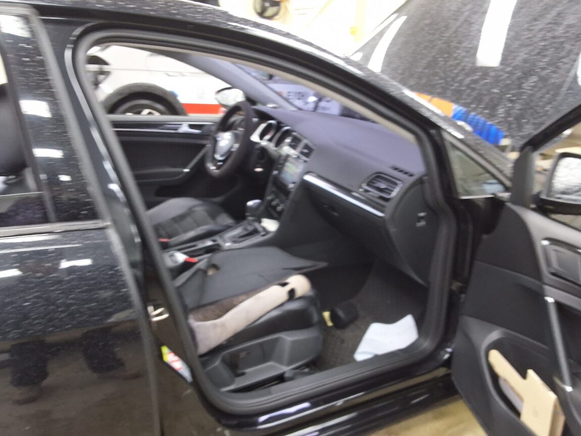 VOLKSWAGEN GOLF (7TH GEN) 2.0 TDI 2015 - zdjęcie 15