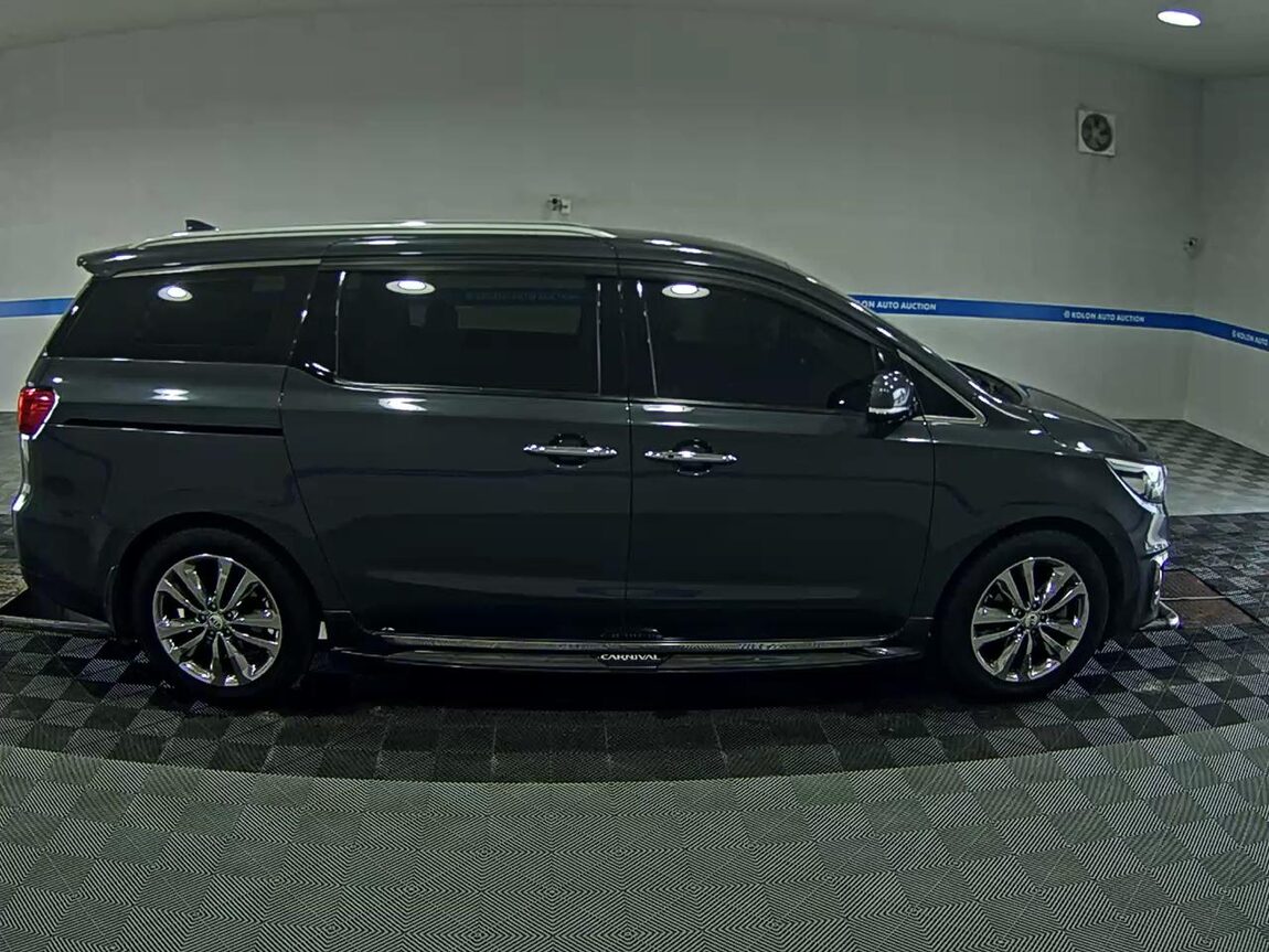 KIA ALL NEW CARNIVAL 9-SEATER DIESEL PRESTIGE 2017 - zdjęcie 4