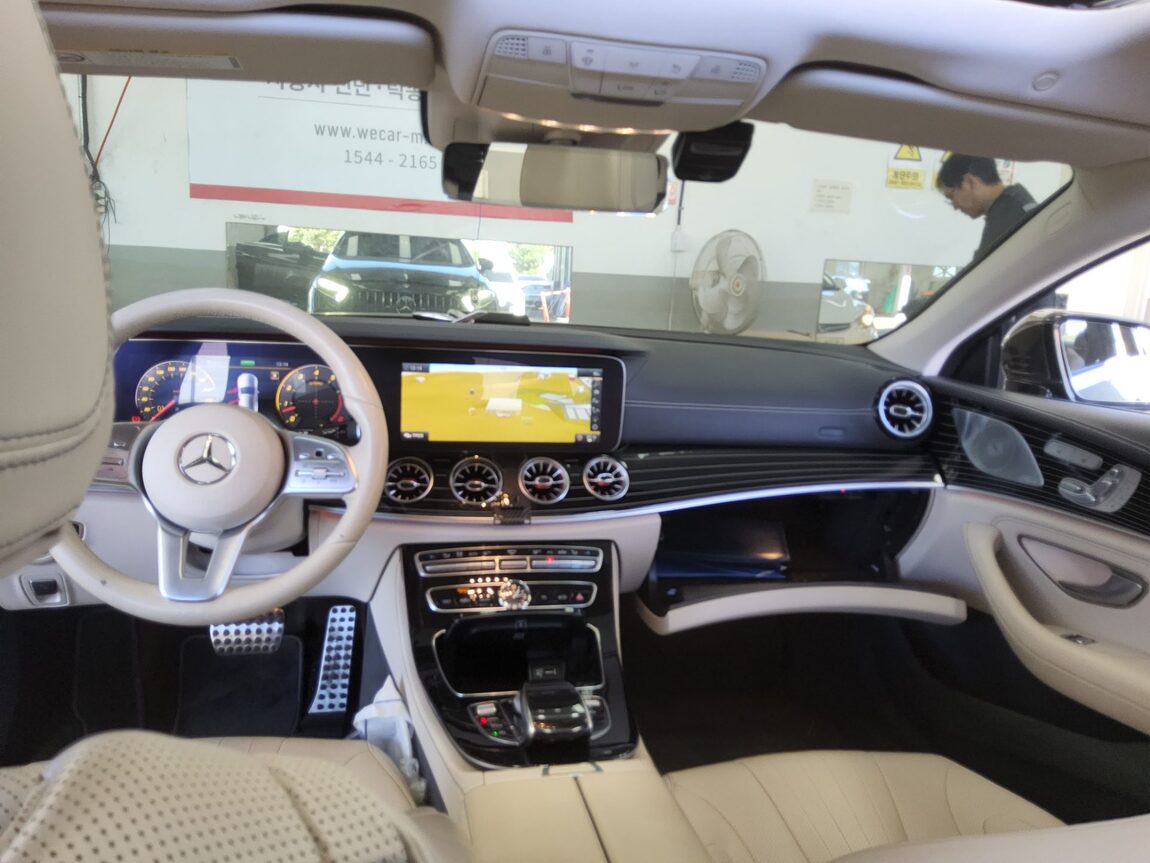 MERCEDES-BENZ CLS-CLASS (3RD GEN) CLS 450 4MATIC AMG LINE 2019 - zdjęcie 11