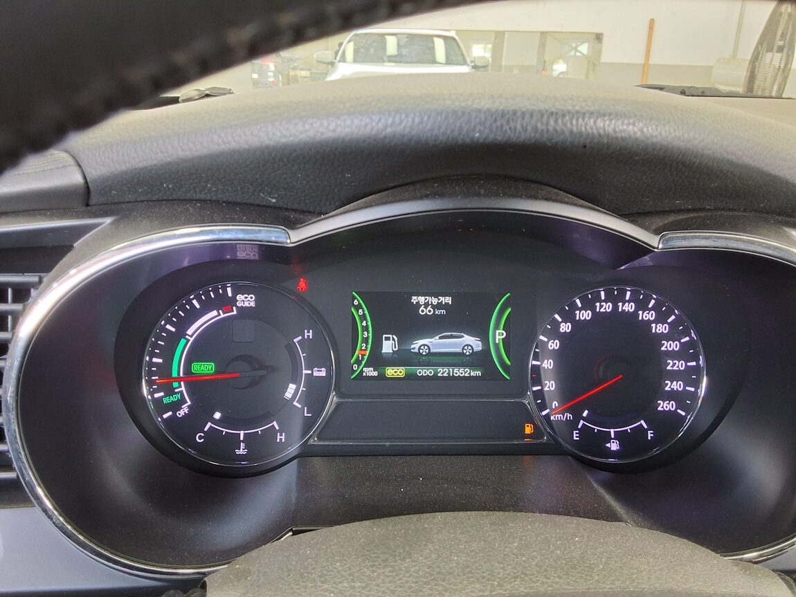 KIA K5 HYBRID DELUXE 2013 - zdjęcie 9