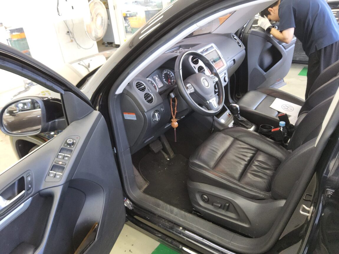 VOLKSWAGEN TIGUAN 2.0 TDI BLUEMOTION 2016 - zdjęcie 10