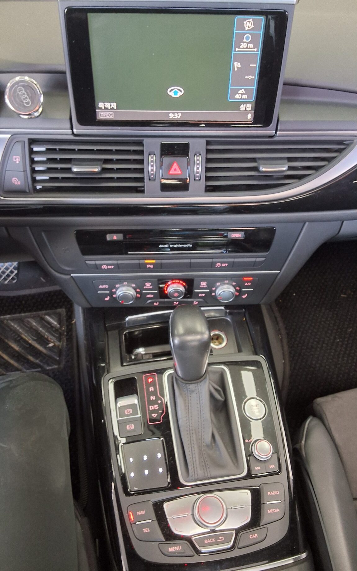 AUDI A6 (4TH GEN) 40 TDI QUATTRO SPORTS 2016 - zdjęcie 18