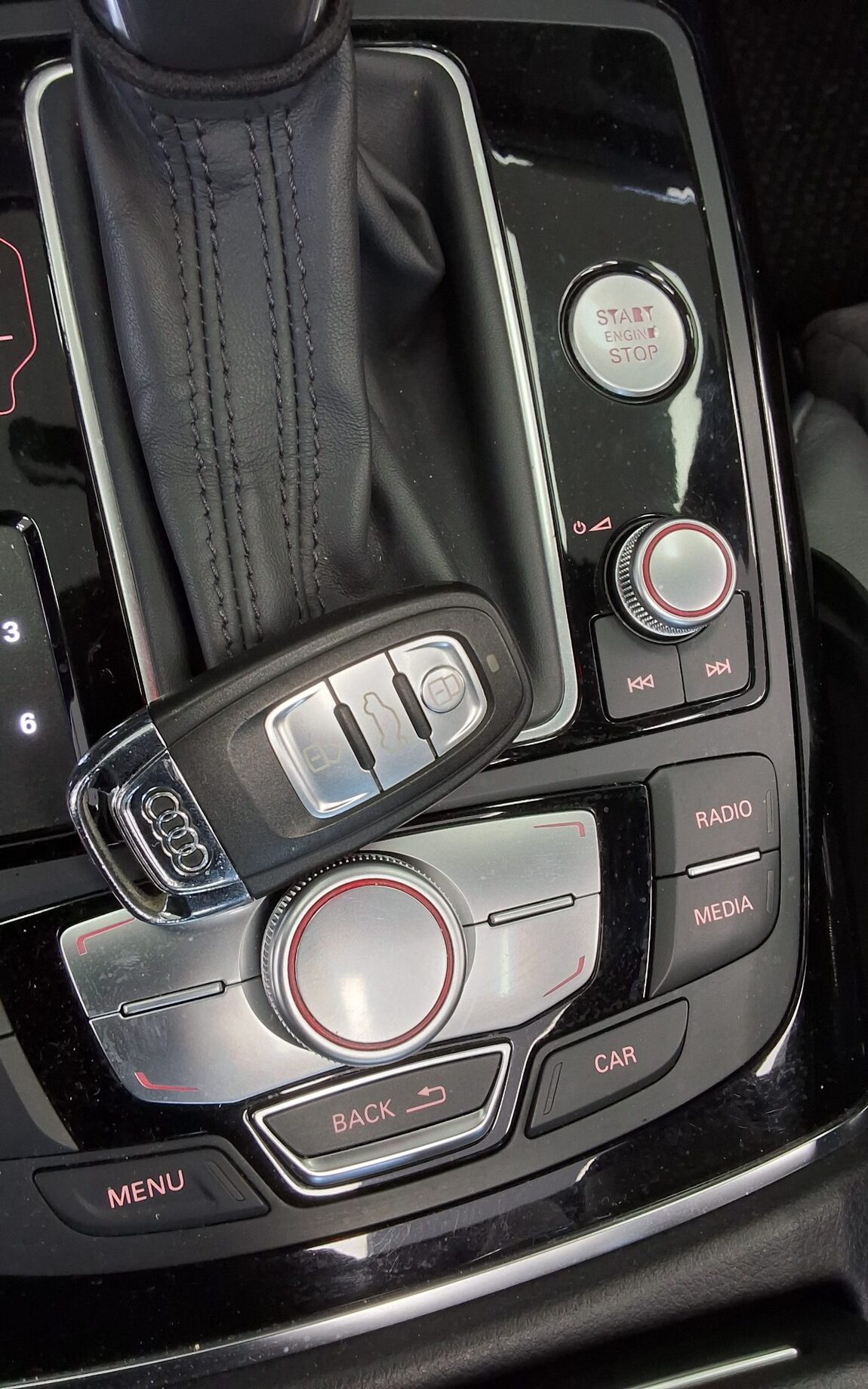 AUDI A6 (4TH GEN) 40 TDI QUATTRO SPORTS 2016 - zdjęcie 20