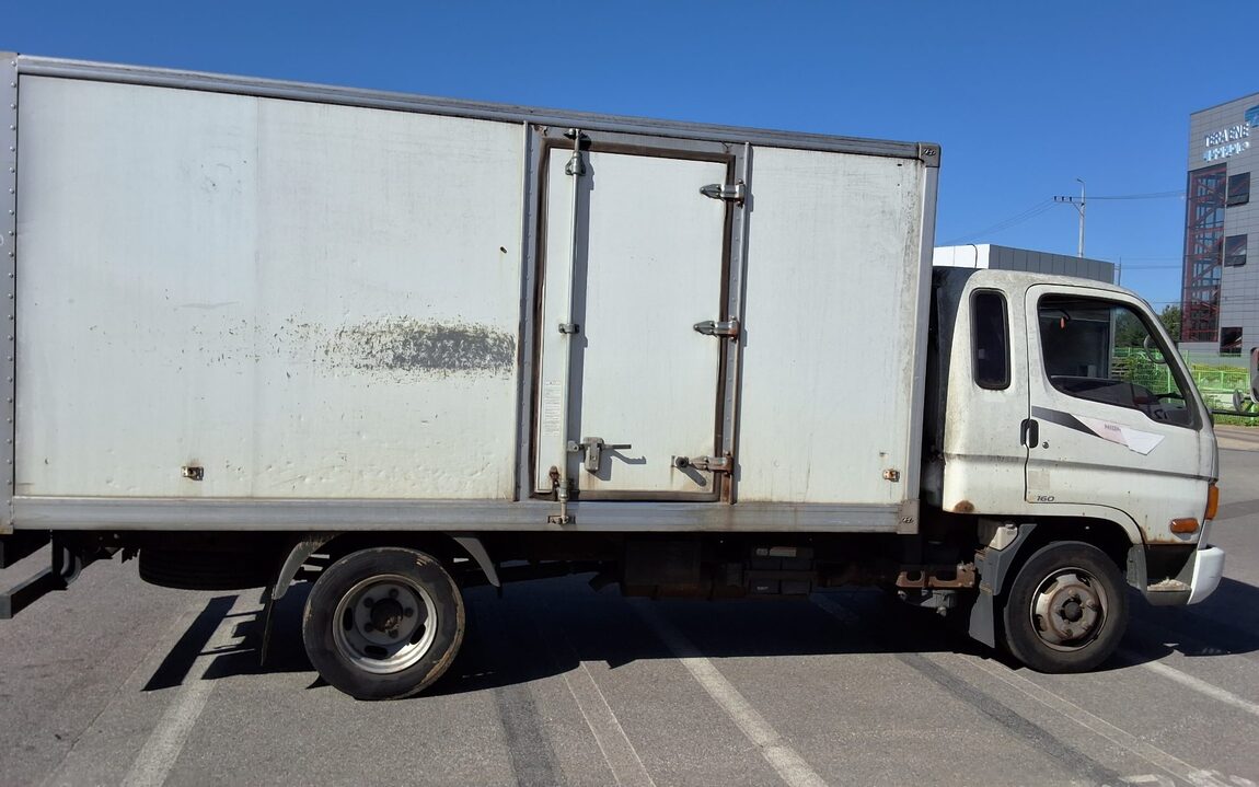 HYUNDAI e-MIGHTY 2.5 TON BUILT-IN BOX TRUCK SUPER CAB LONG WHEELBASE HIGH DECK 2011 - zdjęcie 7
