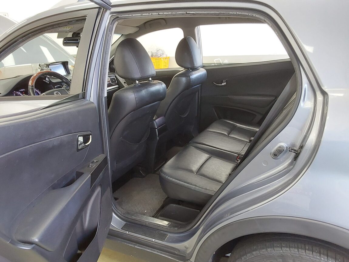 KG MOBILITY (SSANGYONG) KORANDO C CLUBBY 2WD PARK 2011 - zdjęcie 12