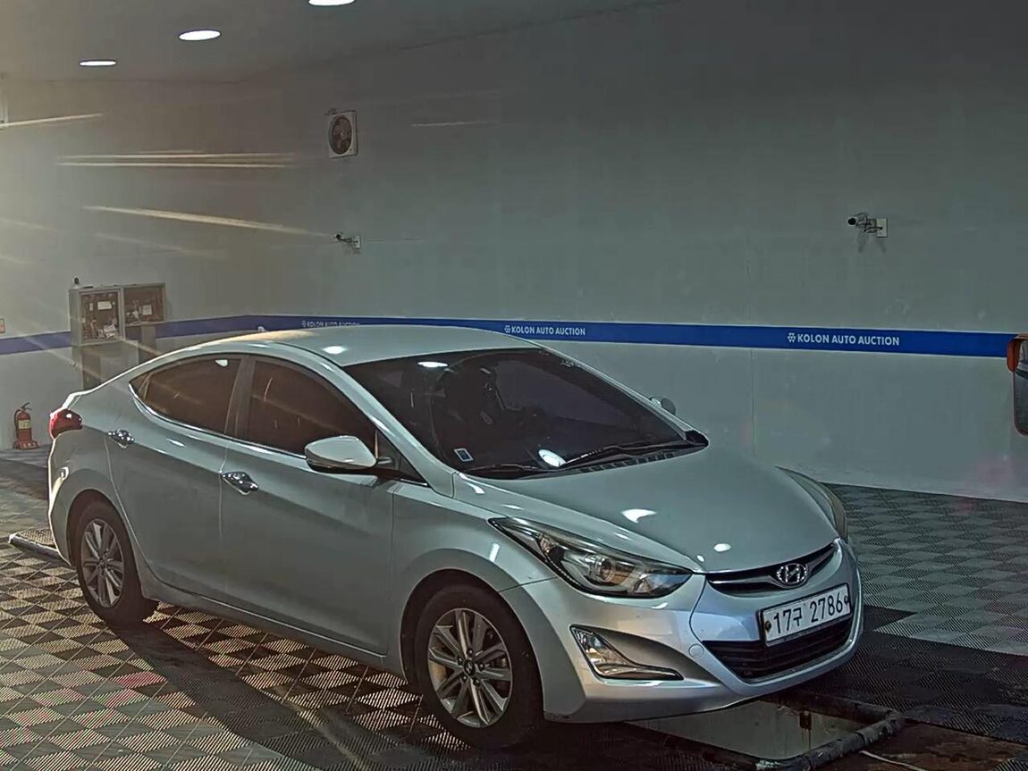 HYUNDAI THE NEW AVANTE MD 1.6 GDi MODERN 2014 - zdjęcie 3