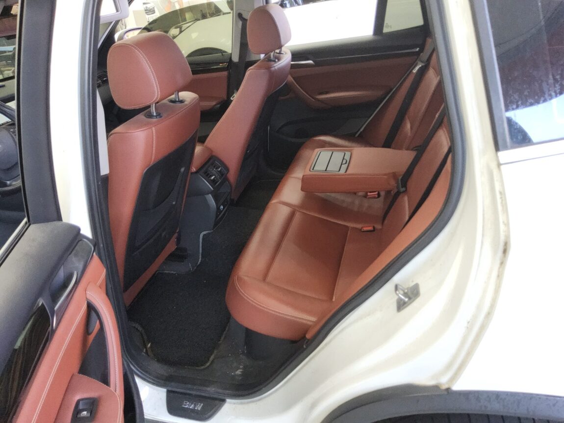 BMW X3 (2ND GEN) 20d xDRIVE HIGH 2011 - zdjęcie 12