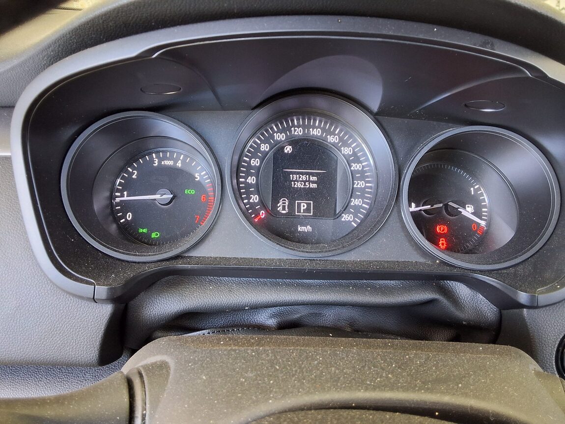 RENAULT (SAMSUNG) SM6 1.6 TCe SE 2019 - zdjęcie 9