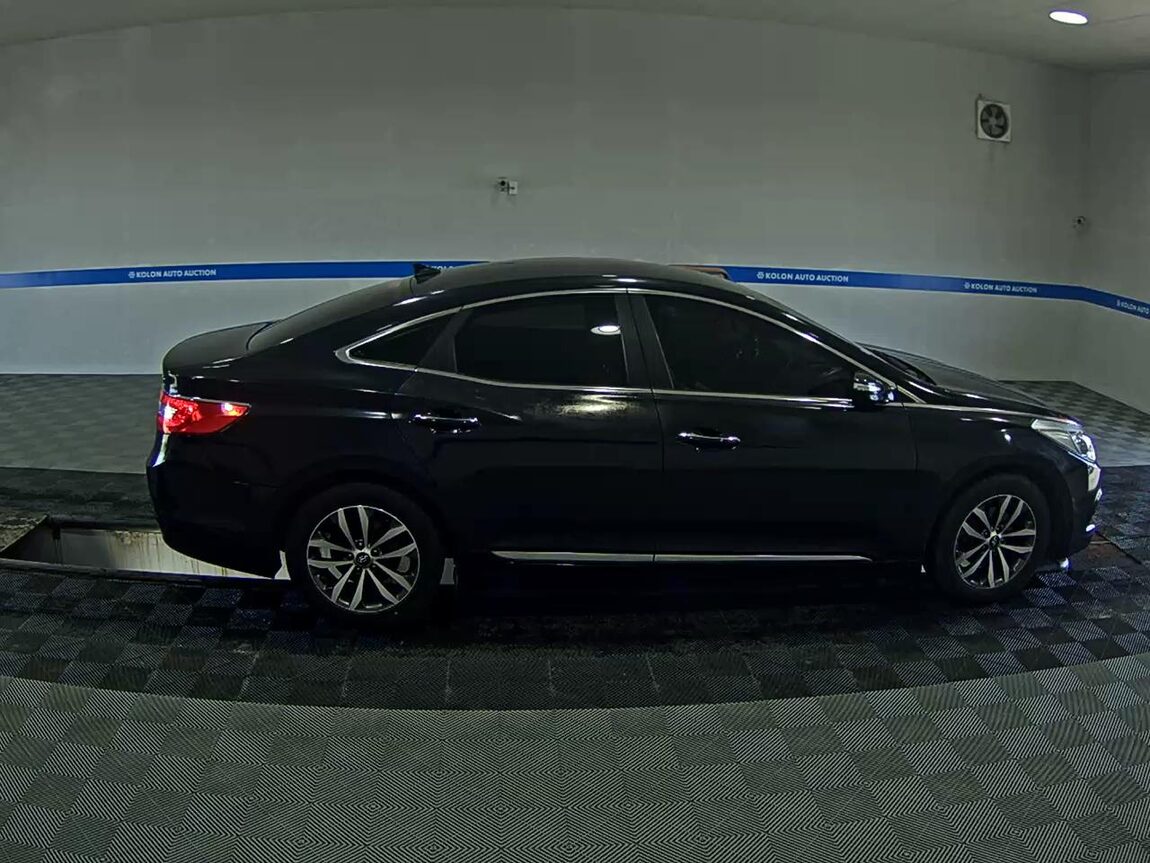 HYUNDAI GRANDEUR HG HG 240 LUXURY 2011 - zdjęcie 4