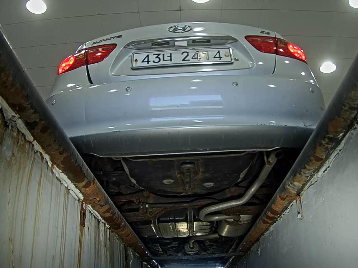 HYUNDAI AVANTE HD 1.6 VVT S16 LUXURY 2010 - zdjęcie 8