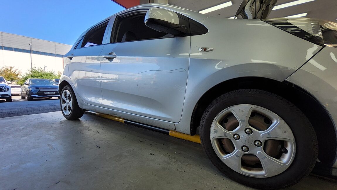 KIA ALL NEW MORNING GASOLINE DELUXE 2012 - zdjęcie 26