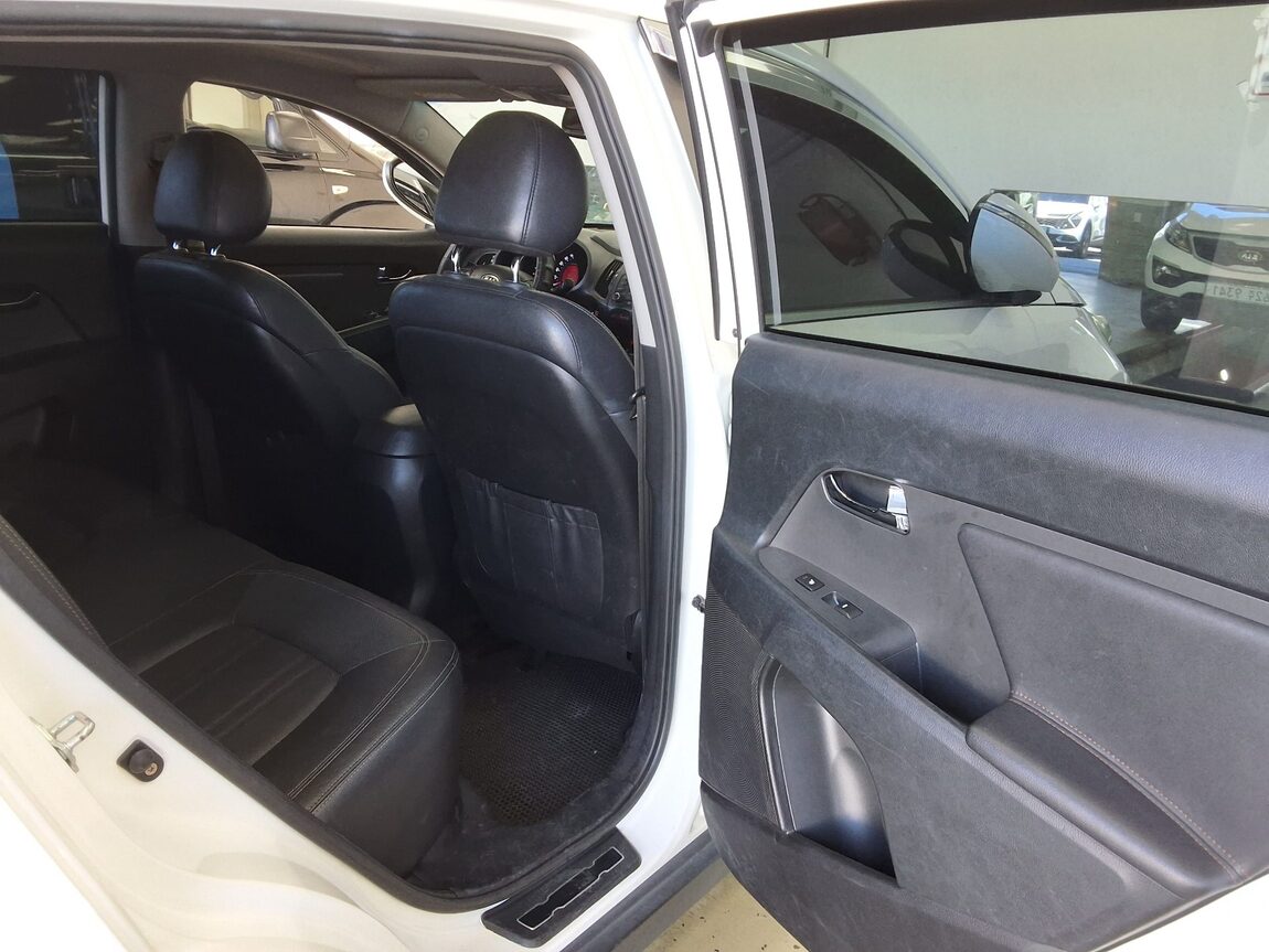 KIA SPORTAGE R DIESEL R2.0 2WD TLX PREMIUM 2012 - zdjęcie 13