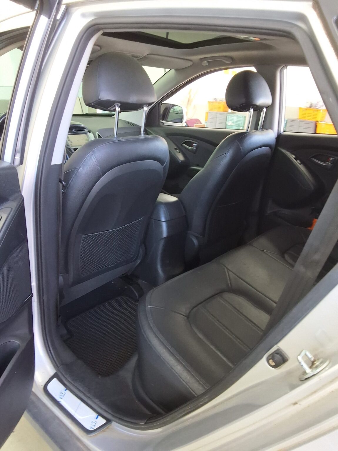 HYUNDAI TUCSON ix DIESEL R20 2WD LMX20 PREMIUM 2010 - zdjęcie 12