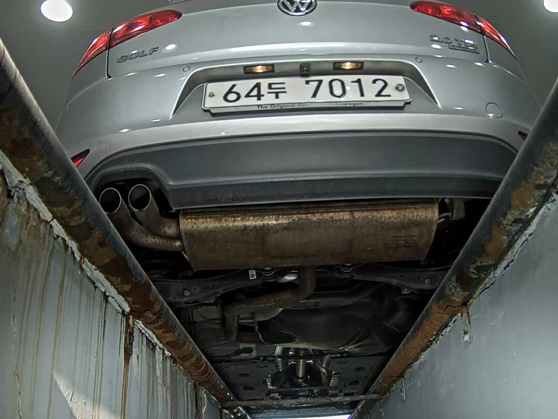 VOLKSWAGEN GOLF (7TH GEN) 2.0 TDI PREMIUM 2014 - zdjęcie 8
