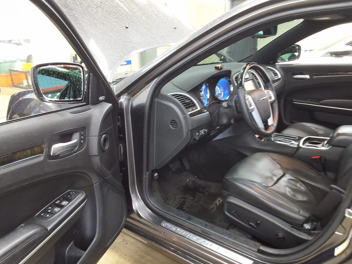CHRYSLER 300C (2ND GEN) 3.0 DIESEL 2014 - zdjęcie 11