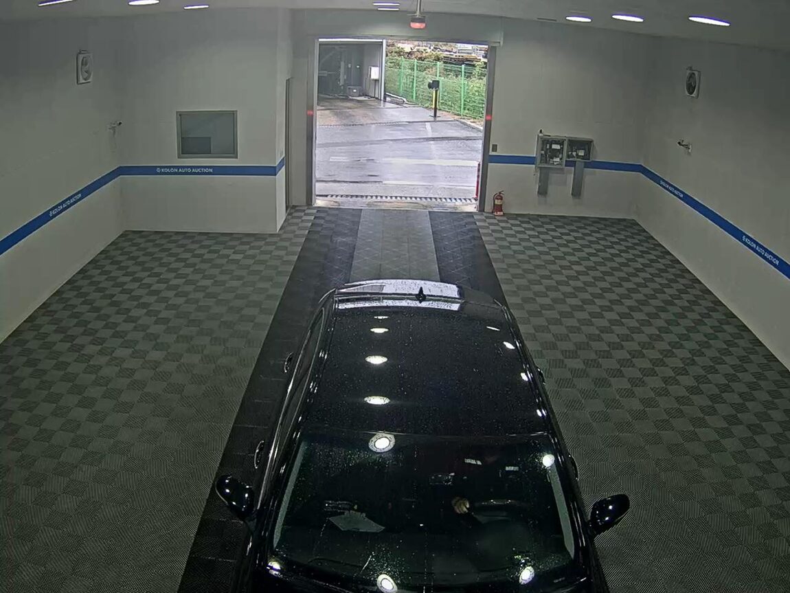 HYUNDAI GENESIS BH 330 GRAND PRIME PACK 2010 - zdjęcie 7