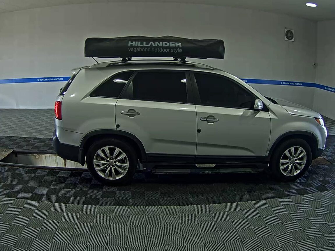 KIA SORENTO R DIESEL 2.0 2WD TLX LUXURY MODEL 2011 - zdjęcie 4