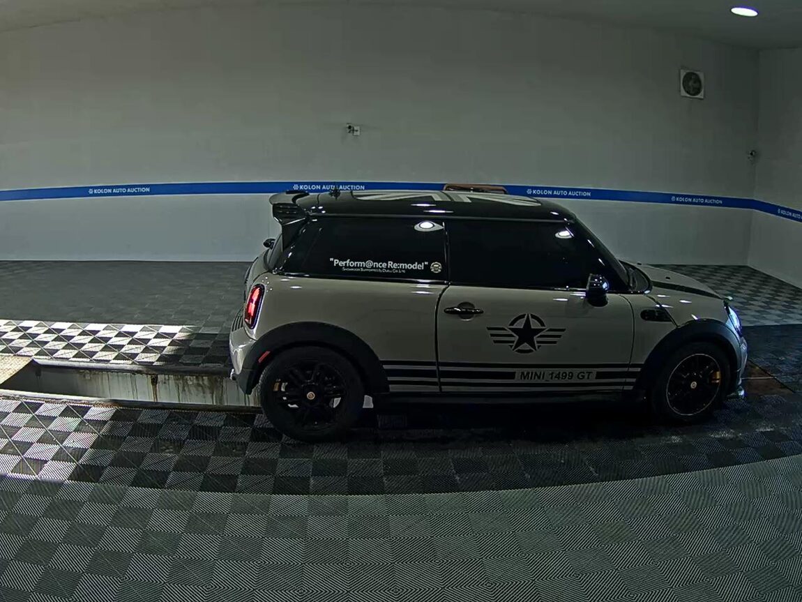 MINI COOPER (2ND GEN) 2.0 D BAKER STREET 2012 - zdjęcie 4