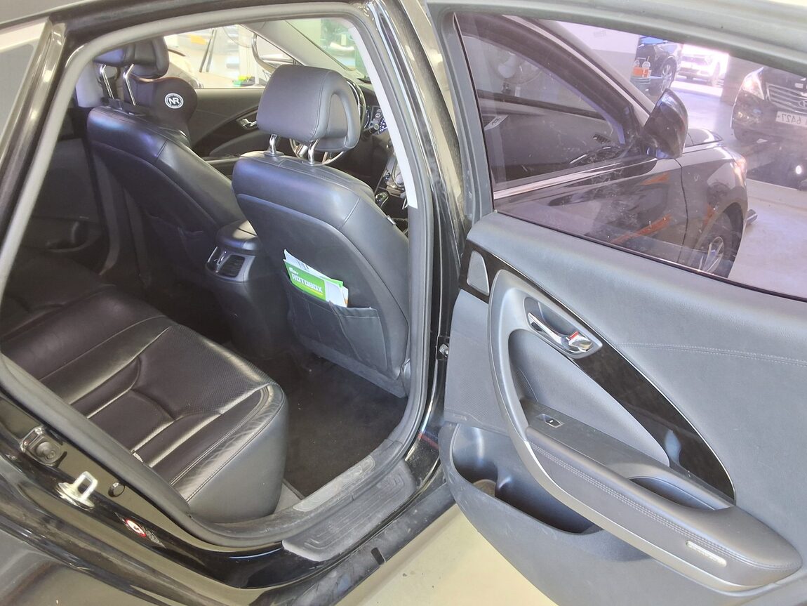 HYUNDAI GRANDEUR HG HG 240 LUXURY 2012 - zdjęcie 13