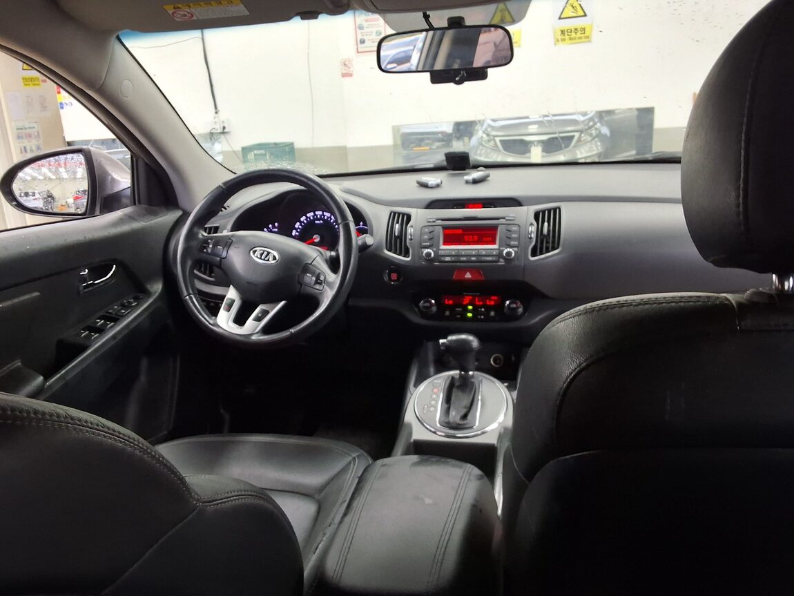 KIA SPORTAGE R DIESEL R2.0 2WD TLX LUXURY MODEL 2011 - zdjęcie 11