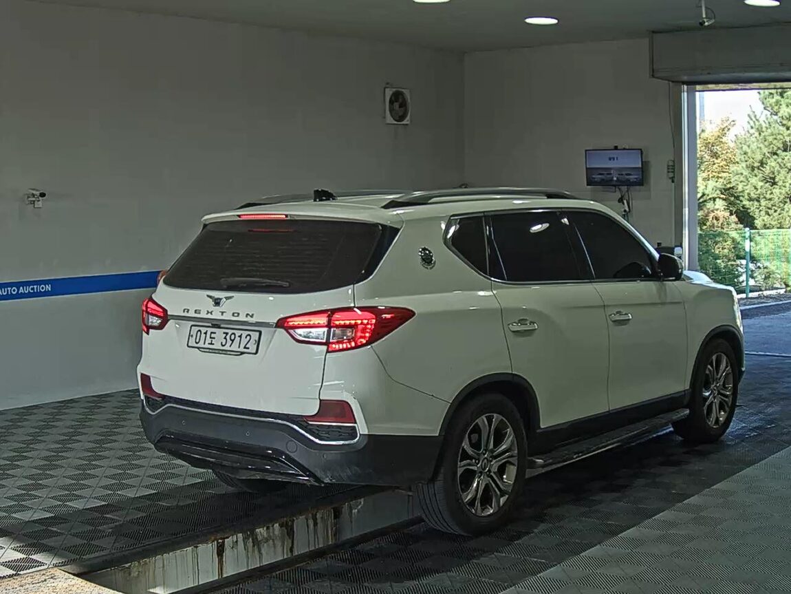 KG MOBILITY (SSANGYONG) G4 REXTON 2.2 4WD EURASIA EDITION 2019 - zdjęcie 5