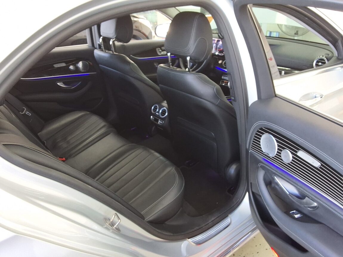 MERCEDES-BENZ E-CLASS (5TH GEN) E400 4MATIC EXCLUSIVE 2017 - zdjęcie 13
