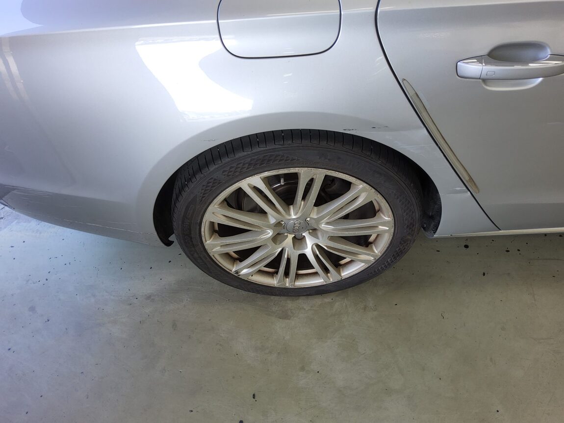 AUDI A8 (3RD GEN) 3.0 TDI QUATTRO LWB 2013 - zdjęcie 23