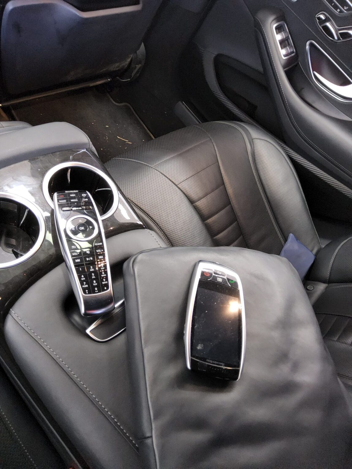 MERCEDES-BENZ S-CLASS (6TH GEN) S500L 4MATIC 2014 - zdjęcie 20