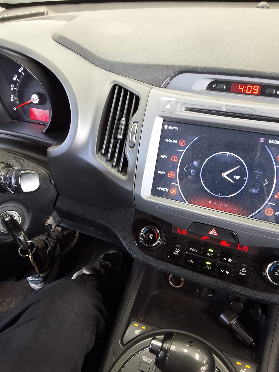 KIA SPORTAGE R DIESEL R2.0 2WD TLX PREMIUM MODEL 2012 - zdjęcie 17