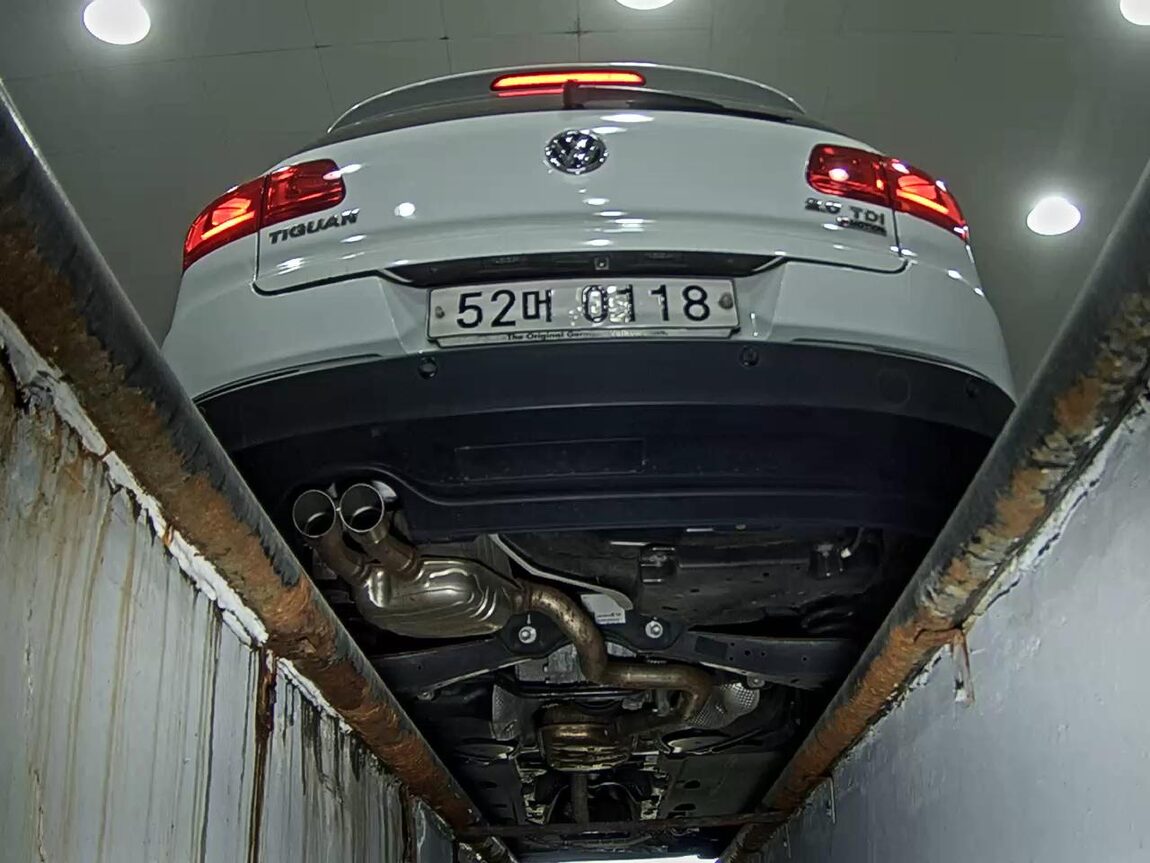 VOLKSWAGEN TIGUAN 2.0 TDI BLUEMOTION 2016 - zdjęcie 8