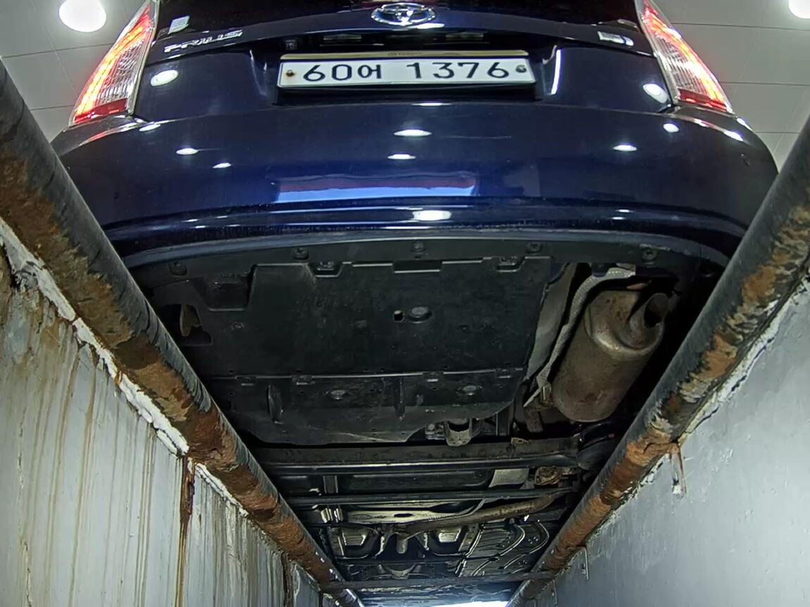 TOYOTA PRIUS (3RD GEN) 1.8 2012 - zdjęcie 8