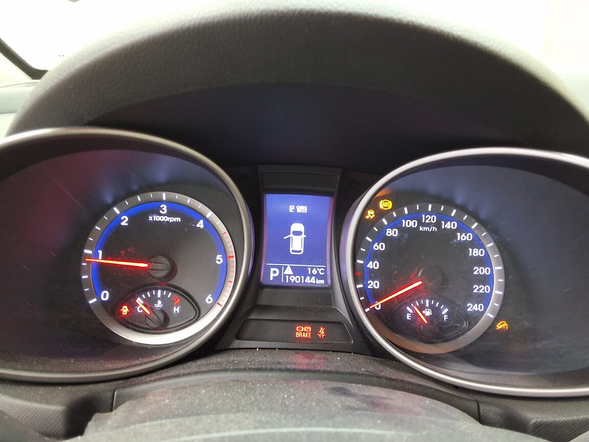 HYUNDAI SANTA FE (DM) DIESEL R2.0 2WD PREMIUM 2013 - zdjęcie 10