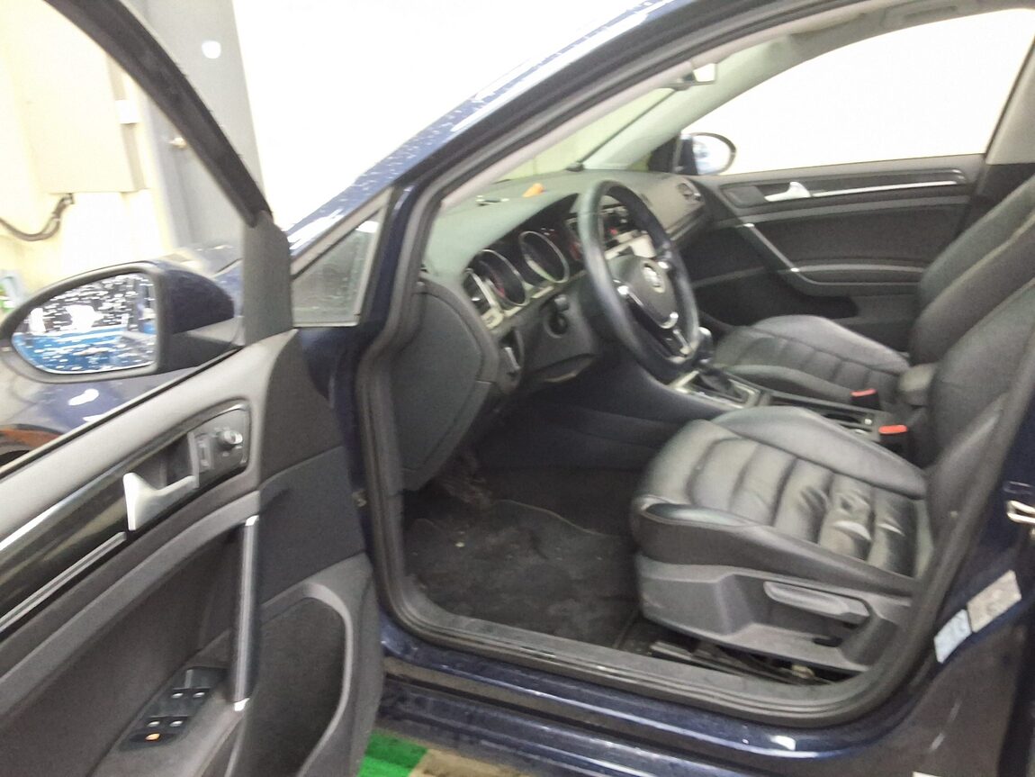 VOLKSWAGEN GOLF (7TH GEN) 1.4 TSI PREMIUM 2015 - zdjęcie 11