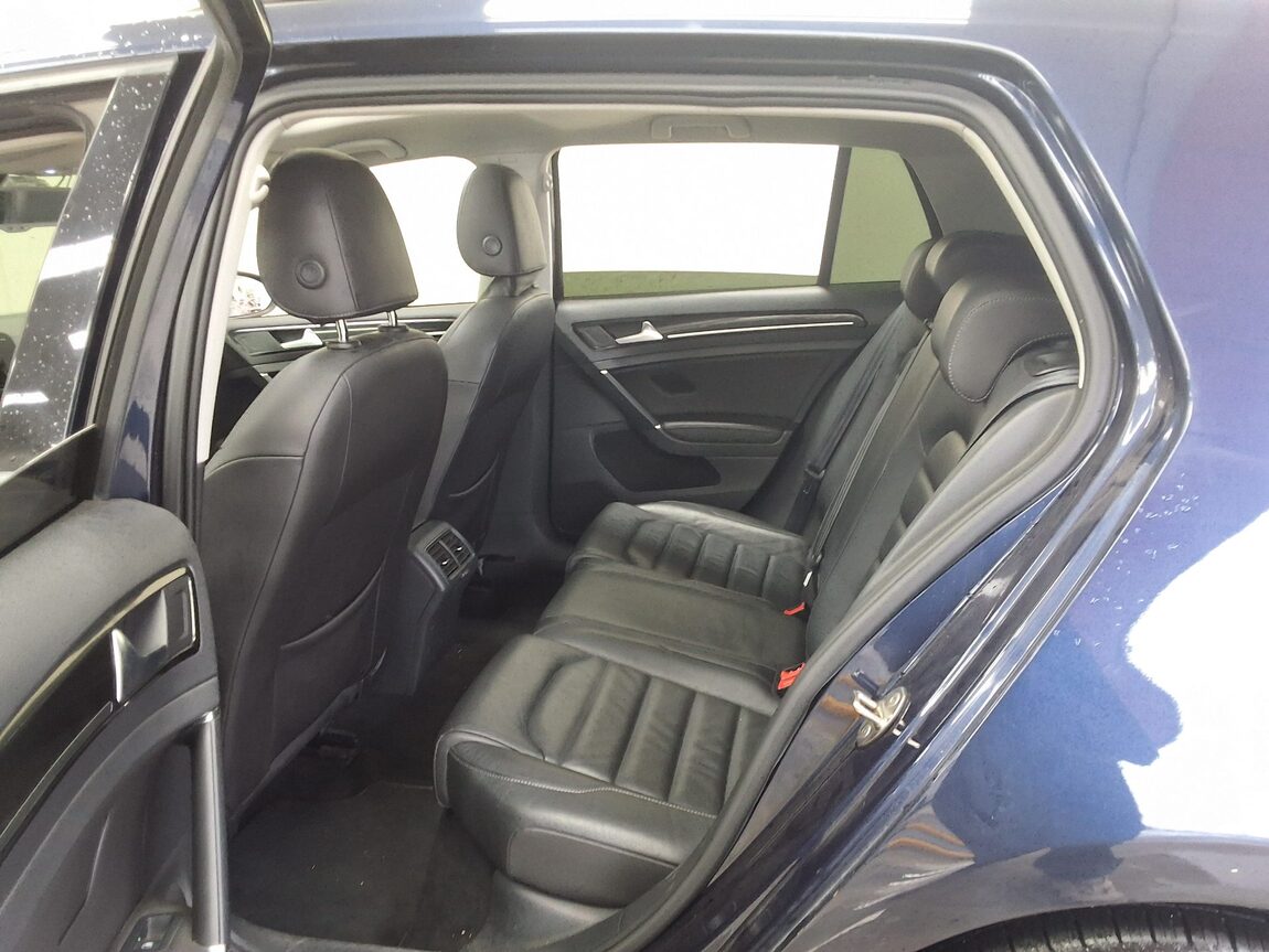 VOLKSWAGEN GOLF (7TH GEN) 1.4 TSI PREMIUM 2015 - zdjęcie 13