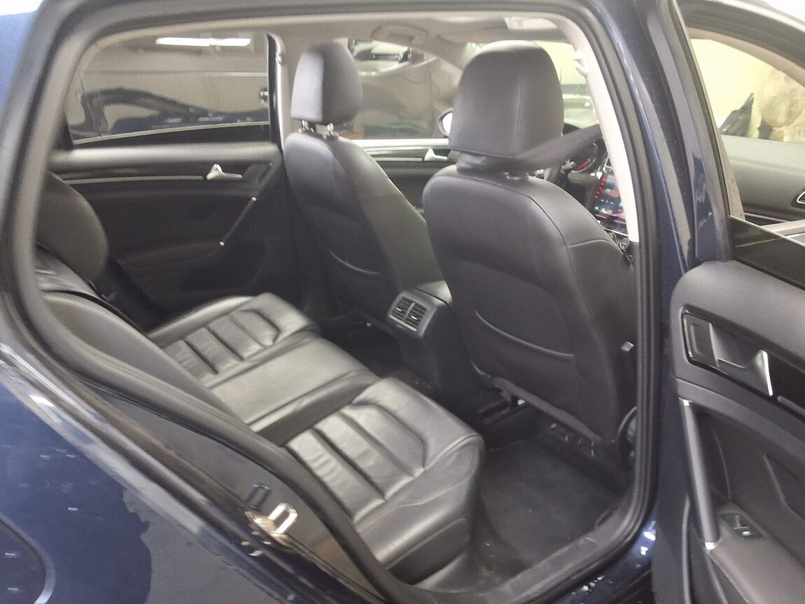 VOLKSWAGEN GOLF (7TH GEN) 1.4 TSI PREMIUM 2015 - zdjęcie 14