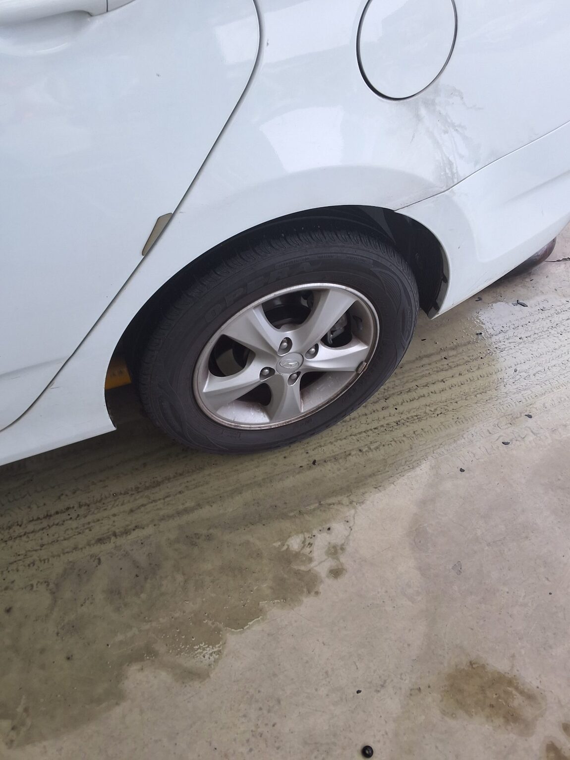 HYUNDAI NEW ACCENT 1.6 VGT MODERN 2014 - zdjęcie 22